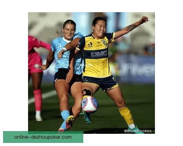 明斯克女足逆袭特兰斯迈女足三比一迎来胜利彰显实力